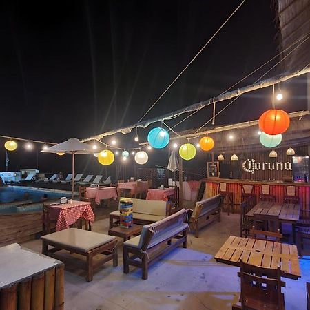 The Point Mancora Beach 외부 사진