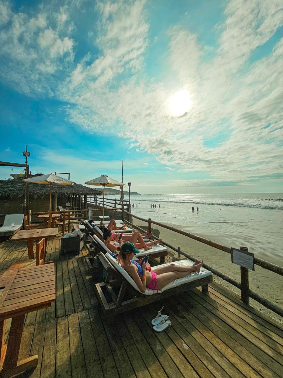 The Point Mancora Beach 외부 사진