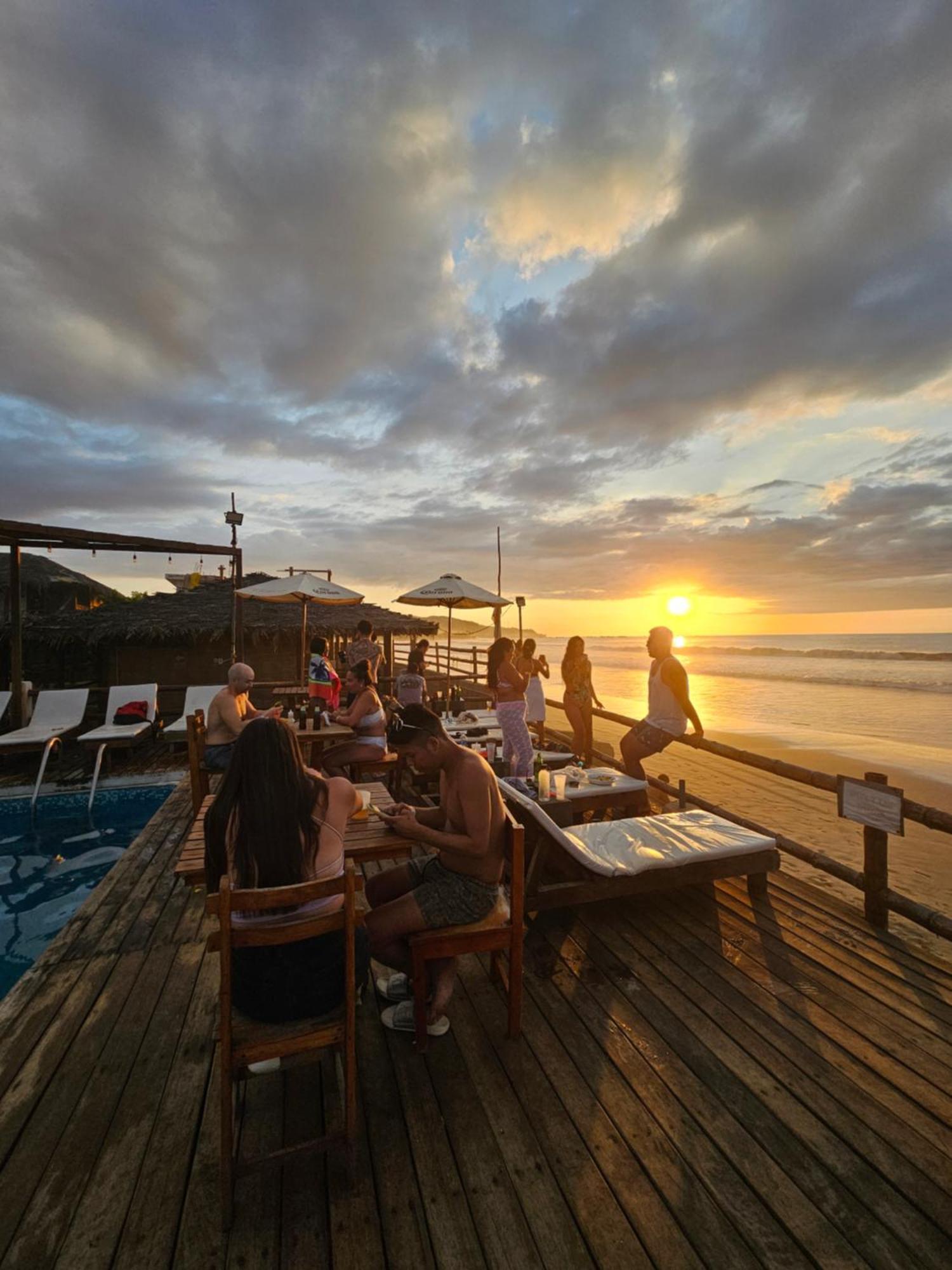The Point Mancora Beach 외부 사진
